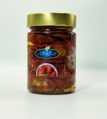 Sun dried tomatoes in oil